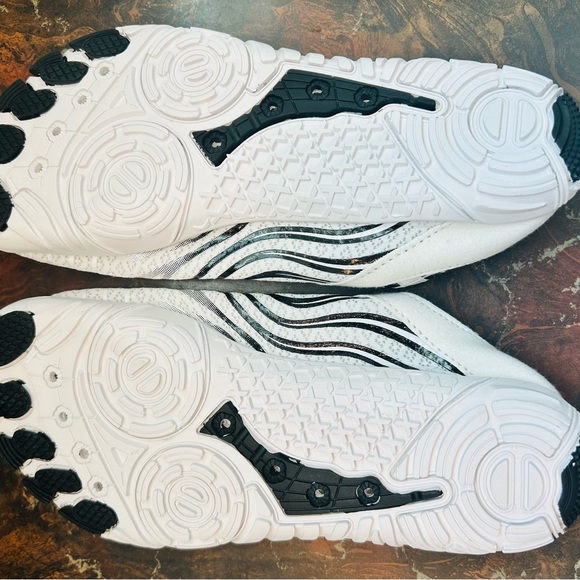 Hike Footwear Barefoot Non-Slip Trailing Running Shoes for Size Men 5.5/Women 7 - Picture 1 of 6